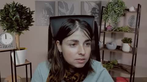 Snapshot of martaedams chatting on December 2025 06:34:02 AM martaedams online show from December 2025 06:34:02 AM