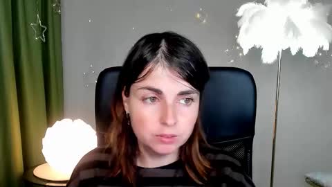 Snapshot of martaedams chatting on December 2025 06:11:01 AM martaedams online show from December 2025 06:11:01 AM