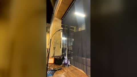 martcb1313 online show from April 2026 04:10:02 PM