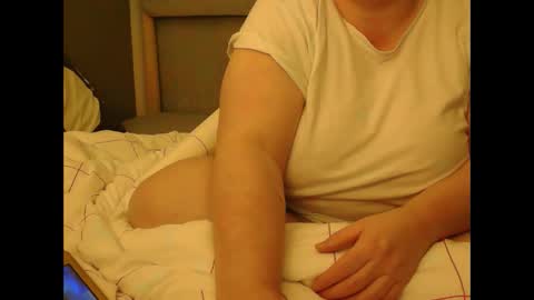 Martha online show from February 2025 04:37:01 AM