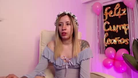 Snapshot of marthina_thompson chatting on July 2026 12:11:01 PM marthina thompson online show from July 2026 12:11:01 PM