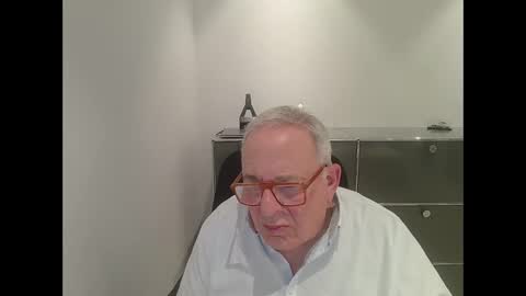 martin_1947 online show from January 2025 08:28:02 PM