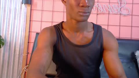 Snapshot of martin_killer chatting on November 2025 07:23:02 PM Martin online show from November 2025 07:23:02 PM