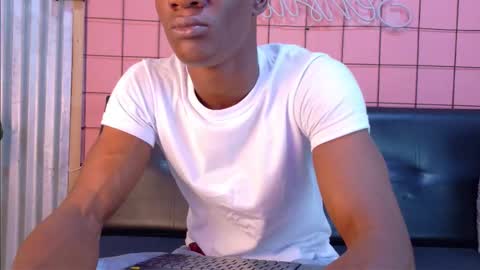 Snapshot of martin_killer chatting on November 2025 01:16:02 AM Martin online show from November 2025 01:16:02 AM