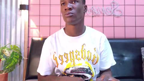 Snapshot of martin_killer chatting on January 2026 01:09:02 AM Martin online show from January 2026 01:09:02 AM