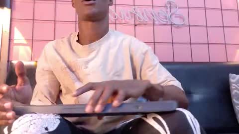 Snapshot of martin_killer chatting on February 2026 01:22:02 AM Martin online show from February 2026 01:22:02 AM