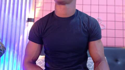 Snapshot of martin_killer chatting on June 2026 07:19:01 PM Martin online show from June 2026 07:19:01 PM