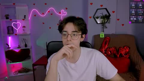 Snapshot of martin_neil chatting on March 2026 08:11:01 PM Martin online show from March 2026 08:11:01 PM