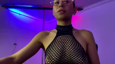 100 explicit here. follow  online show from September 2025 03:48:01 PM