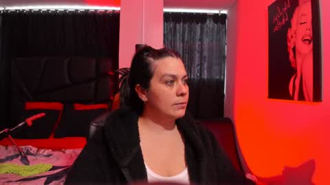   MARTINA   online show from January 2025 02:41:01 PM