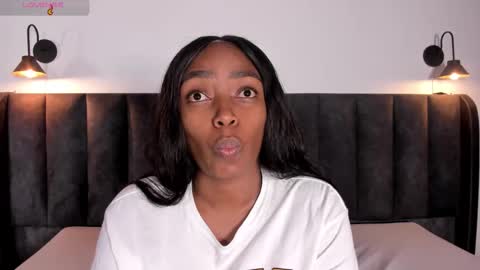 Laura online show from February 2026 06:40:02 AM