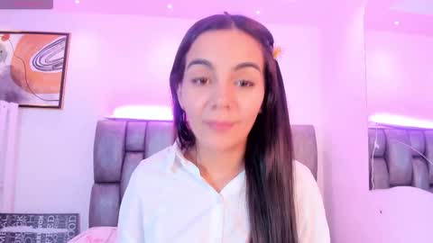 Martina online show from October 2025 12:15:01 PM