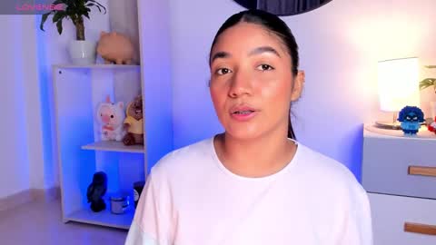 Snapshot of martina_monst chatting on February 2025 02:00:01 AM martina Monst online show from February 2025 02:00:01 AM