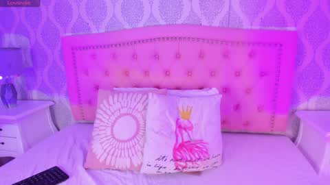 Snapshot of martina_rivera_ chatting on February 2025 11:45:02 AM Martina online show from February 2025 11:45:02 AM