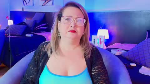 Snapshot of martinacaicedo chatting on March 2025 12:42:02 PM Martina Caicedo online show from March 2025 12:42:02 PM