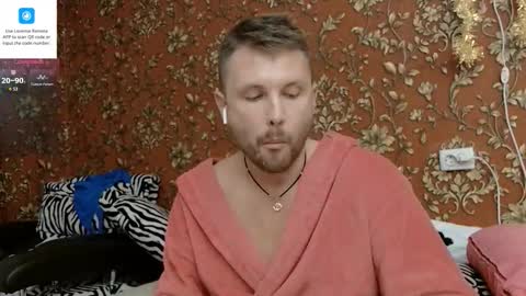 Snapshot of martinbrux chatting on October 2025 07:24:02 PM martinbrux online show from October 2025 07:24:02 PM