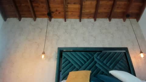 Martina online show from April 2026 07:36:02 PM