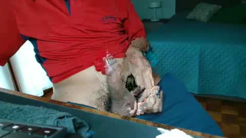 Snapshot of martucho220 chatting on September 2025 05:13:01 PM martucho220 online show from September 2025 05:13:01 PM