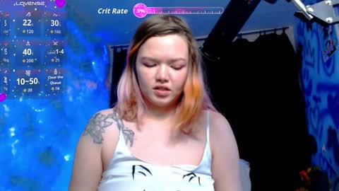Snapshot of mary_lunar chatting on October 2025 08:17:01 PM Mary online show from October 2025 08:17:01 PM