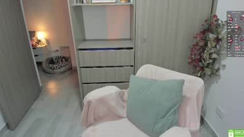 Snapshot of mary_mae chatting on February 2026 01:58:02 AM Girl of your dreams online show from February 2026 01:58:02 AM