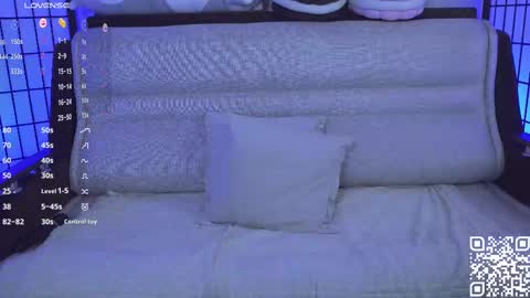 Snapshot of mary_shake chatting on February 2025 12:10:02 AM Mary online show from February 2025 12:10:02 AM