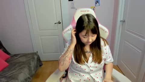 mary_stevenss online show from December 2024 11:44:01 AM