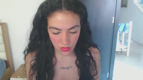 Snapshot of maryam_arabicmilk chatting on December 2024 03:37:01 PM maryam_arabicmilk online show from December 2024 03:37:01 PM