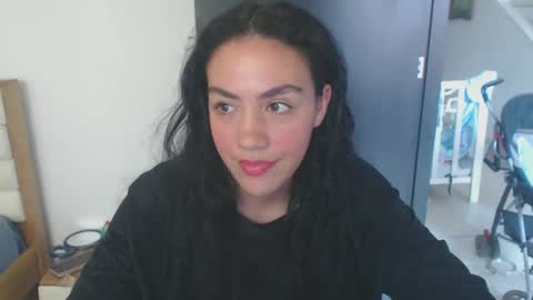 Snapshot of maryam_arabicmilk chatting on December 2024 03:37:02 PM maryam_arabicmilk online show from December 2024 03:37:02 PM