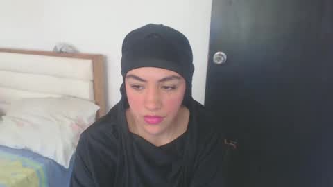 Snapshot of maryam_arabicmilk chatting on January 2025 03:15:02 PM maryam_arabicmilk online show from January 2025 03:15:02 PM