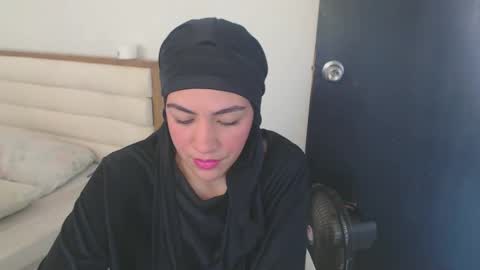Snapshot of maryam_arabicmilk chatting on January 2025 03:32:01 PM maryam_arabicmilk online show from January 2025 03:32:01 PM