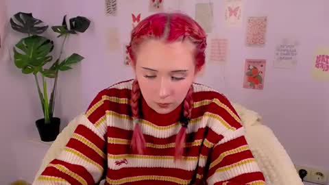 Snapshot of marylanee chatting on October 2025 10:03:02 AM Mary online show from October 2025 10:03:02 AM