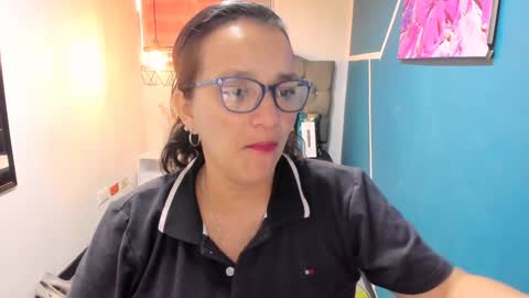 Marylin online show from December 2024 08:21:02 PM