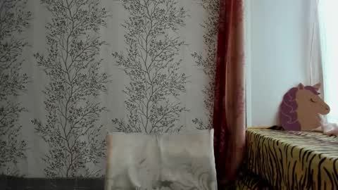 Snapshot of marylou_ chatting on January 2025 06:05:02 AM Mary Lou online show from January 2025 06:05:02 AM