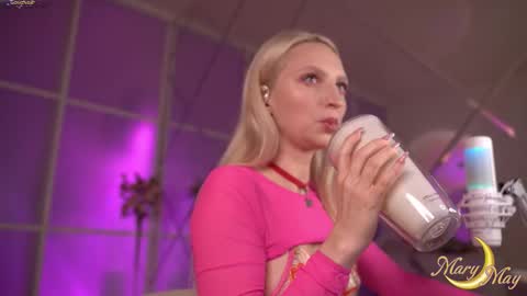 Mary online show from September 2025 04:25:02 AM