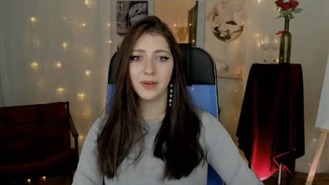 Mary Miller online show from December 2025 07:58:01 AM