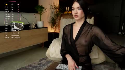 Marina online show from October 2025 09:56:02 AM