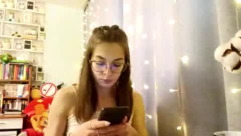 Kelly online show from March 2026 08:16:01 AM