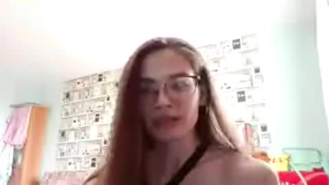 Kelly online show from March 2026 05:24:01 AM