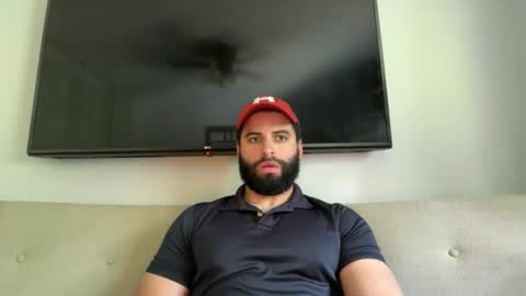 mascbeef95 online show from June 2026 09:35:02 PM