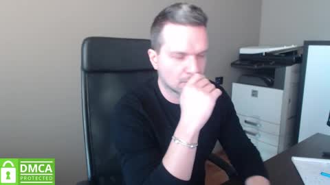 Snapshot of maschiodavide89 chatting on March 2025 10:30:02 AM David online show from March 2025 10:30:02 AM