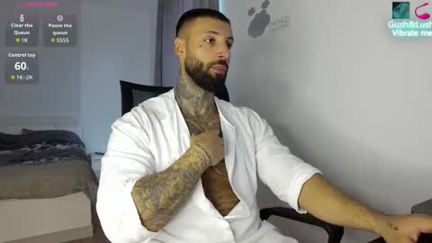 masculineguy69 online show from October 2025 06:14:02 AM