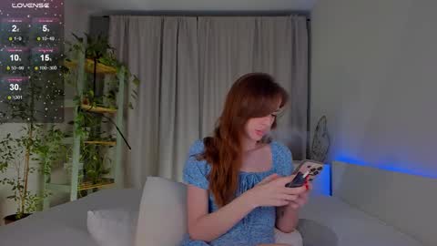 masha_01 online show from February 2026 05:20:01 PM