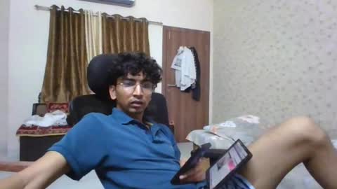 Mask Boy online show from October 2025 05:37:02 PM