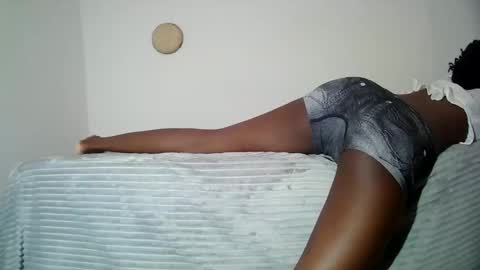 masked_shy_girl online show from April 2026 10:03:02 PM