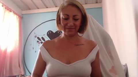 massiel ferreti online show from December 2025 08:06:01 PM