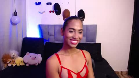 massielhot online show from November 2025 10:43:02 PM