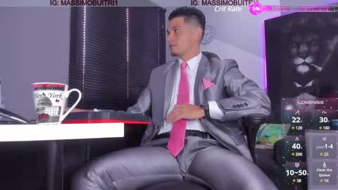 I am Massimo online show from February 2025 02:32:01 PM