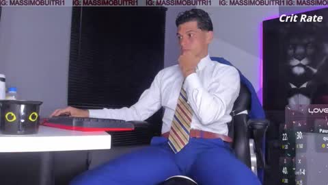 I am Massimo online show from November 2025 11:54:01 PM