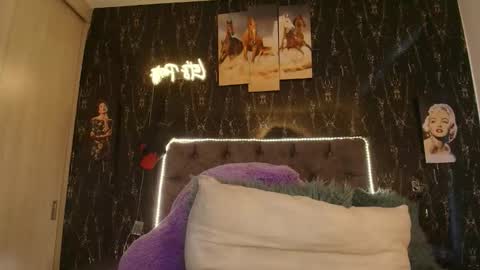 massimo_greco2 online show from November 2025 09:47:01 PM