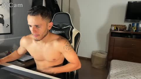 massimo online show from September 2025 03:30:02 AM